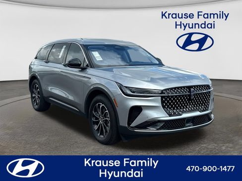 Used 2026 Lincoln Nautilus Premier w/ Equipment Group 102A AWD/4WD image 1