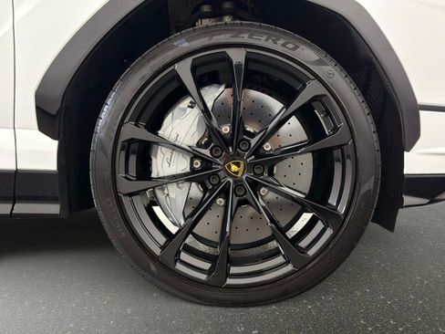 Used 2023 Lamborghini Urus S AWD/4WD image 20