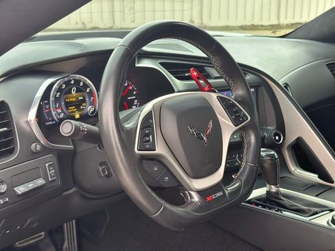 Used 2015 Chevrolet Corvette Z06 w/ 3LZ Preferred Equipment Group image 20