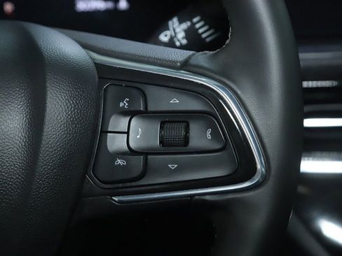 Used 2024 Buick Envista Sport Touring w/ Convenience I Package FWD image 24