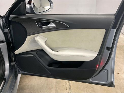 Used 2017 Audi S6 Premium Plus image 25