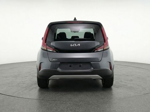 Used 2025 Kia Soul LX w/ LX Technology Package image 7