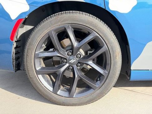 Used 2021 Dodge Charger SXT w/ Blacktop Package image 6