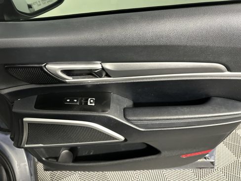 Used 2022 Kia Telluride LX FWD image 20