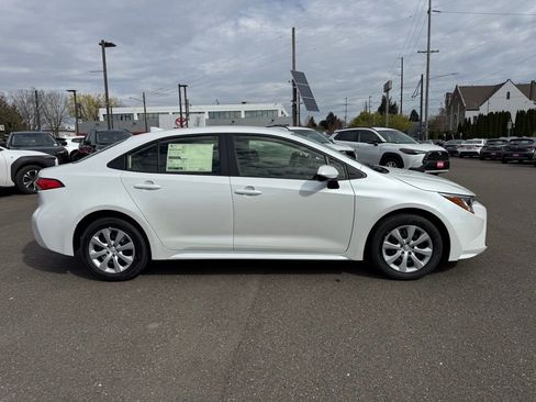 New 2026 Toyota Corolla LE image 11