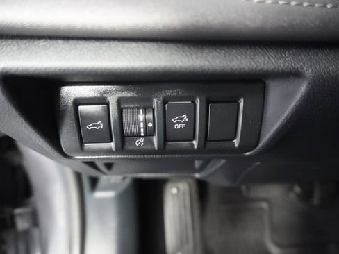 Used 2020 Subaru Outback Touring w/ Popular Package #2 AWD/4WD image 23
