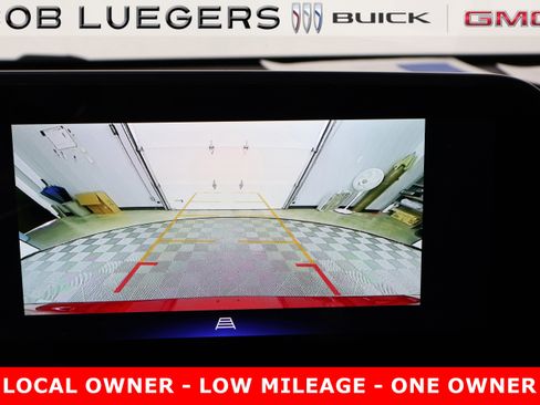 Certified 2024 Chevrolet Trax LT w/ LT Convenience Package image 23