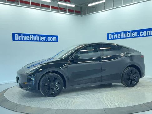 Used 2023 Tesla Model Y Long Range image 7