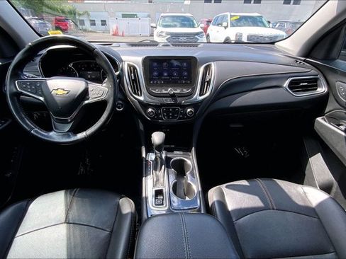 Used 2022 Chevrolet Equinox Premier AWD/4WD image 14
