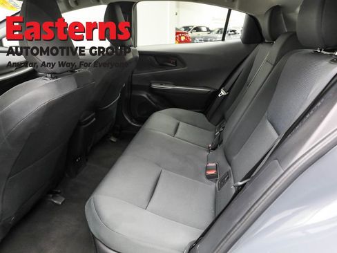 Used 2024 Toyota Prius LE FWD image 21