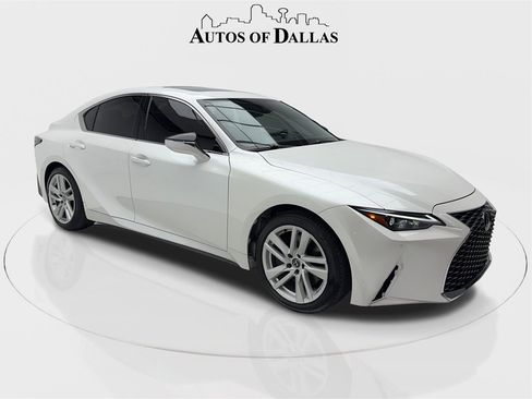Used 2023 Lexus IS 300 w/ Comfort Package image 2