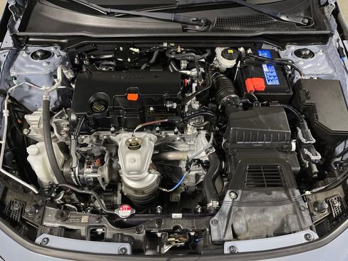 Used 2023 Honda Civic Sport image 9