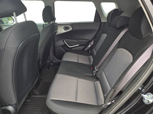 Certified 2024 Kia Soul S FWD image 19