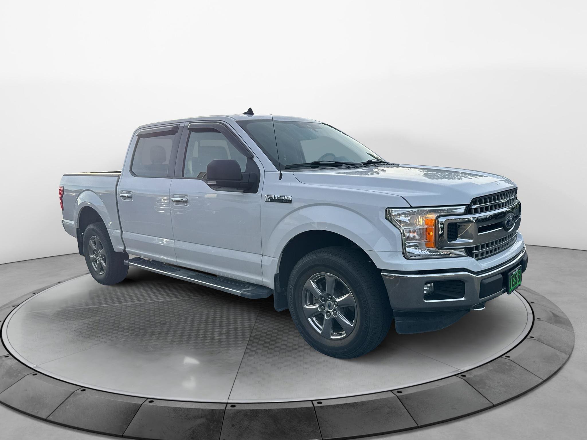 Used 2019 Ford F150 XLT w/ Equipment Group 302A Luxury AWD/4WD image 7