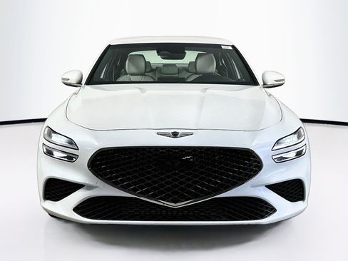 Used 2023 Genesis G70 2.0T RWD image 2