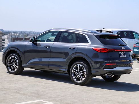 New 2026 Audi Q5 Premium AWD/4WD image 6
