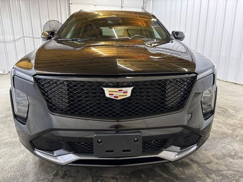 Used 2024 Cadillac XT4 Sport AWD/4WD image 2