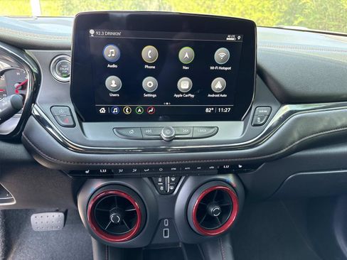 Used 2025 Chevrolet Blazer RS w/ Driver Confidence II Package FWD image 23