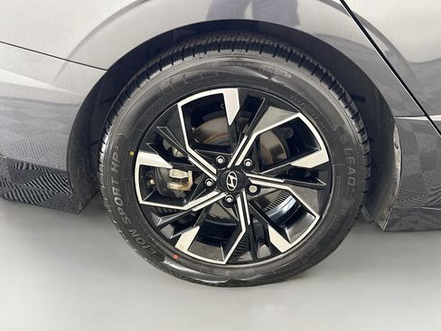 Used 2024 Hyundai Sonata SEL AWD/4WD image 33