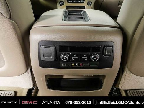 Used 2016 GMC Yukon SLT w/ Open Road Package image 19