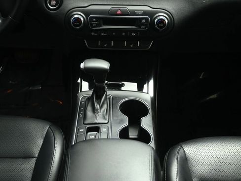 Used 2020 Kia Sorento EX FWD image 36