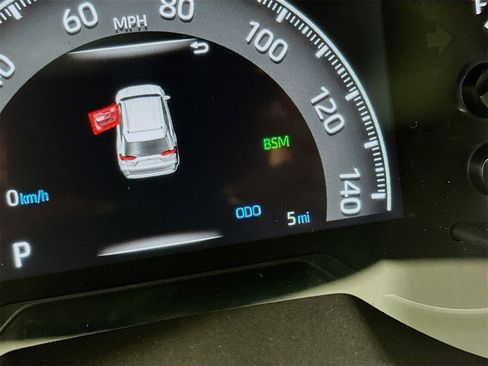 New 2025 Toyota RAV4 XLE image 12