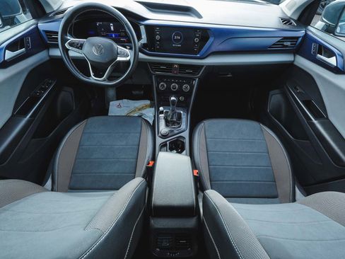 Used 2022 Volkswagen Taos SE w/ Panoramic Sunroof Package image 30