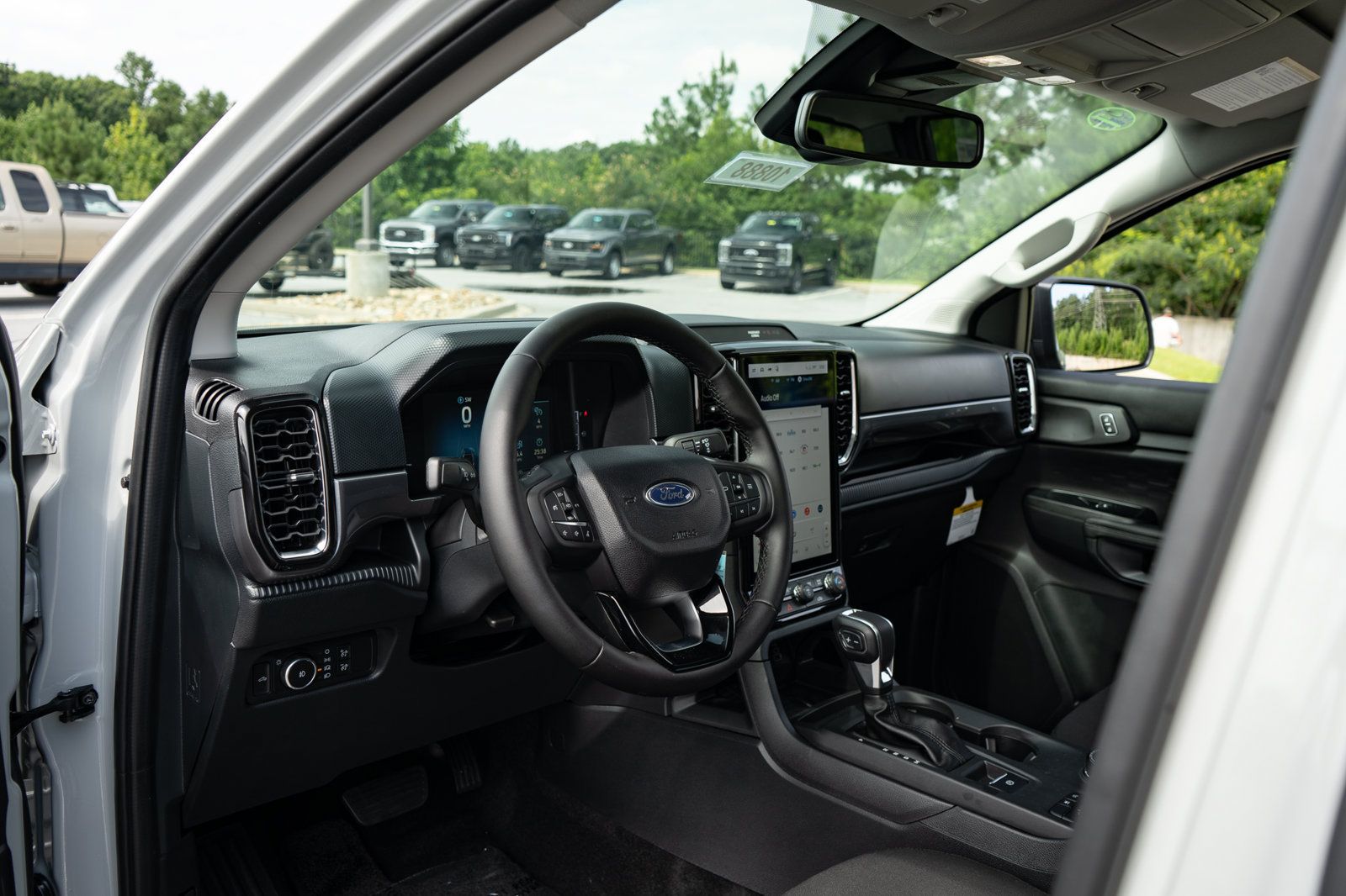 New 2026 Ford Ranger XLT w/ Equipment Group 301A High AWD/4WD image 13