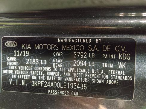 Used 2020 Kia Forte LXS FWD image 33