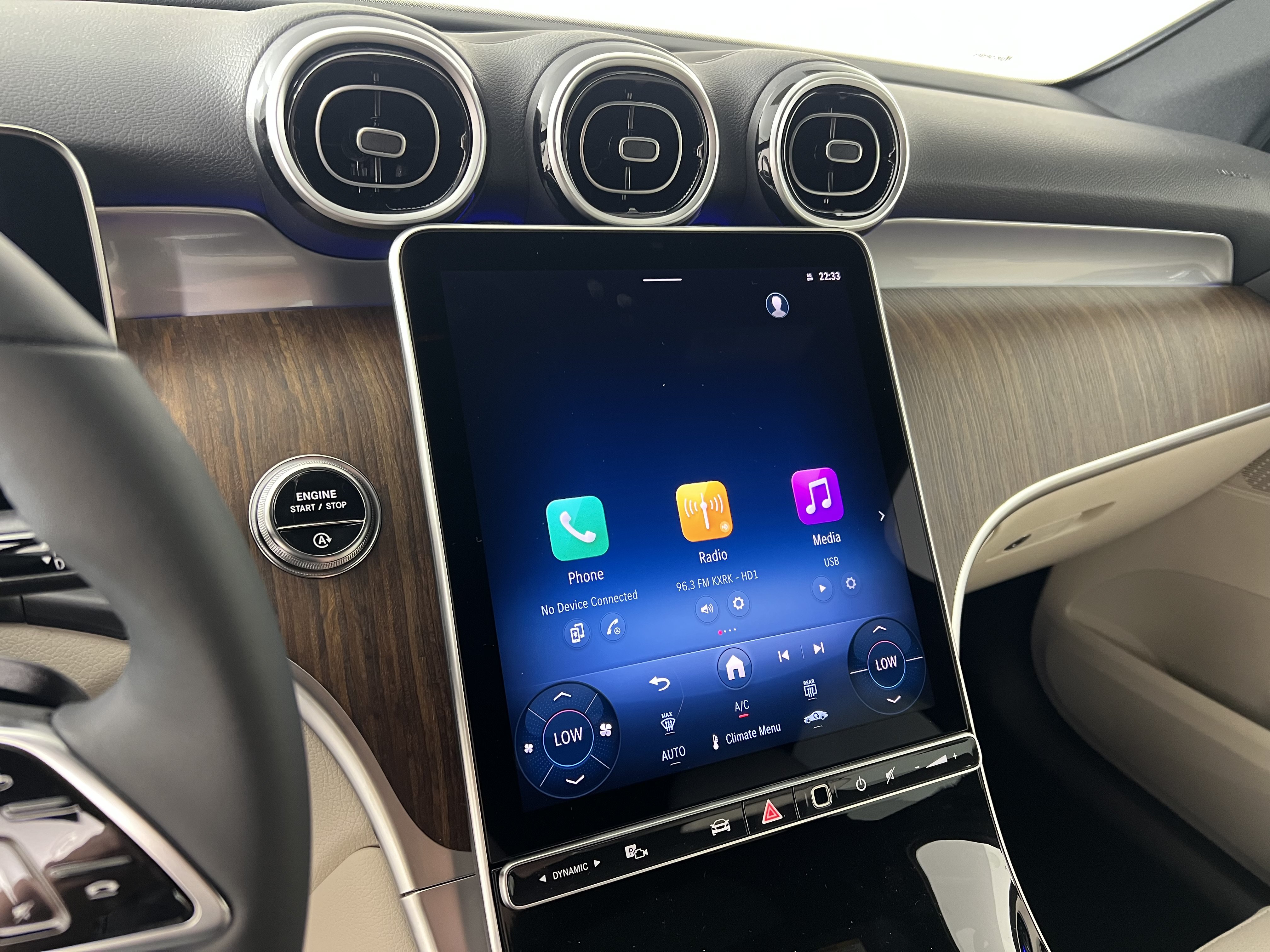 New 2027 Mercedes-Benz GLC 300 4MATIC image 30