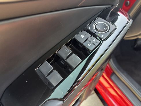 Used 2025 Lexus IS 350 F Sport RWD image 15