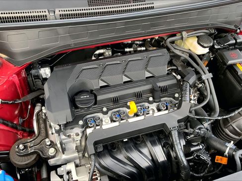 Certified 2025 Hyundai Venue Limited image 30