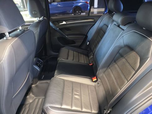 Used 2019 Volkswagen Golf R 4-Door AWD/4WD image 14