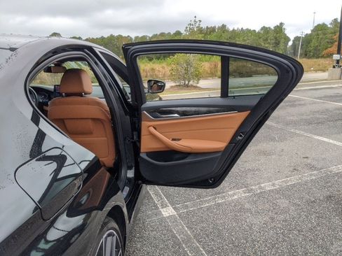 Used 2023 BMW 530i w/ M Sport Package image 54