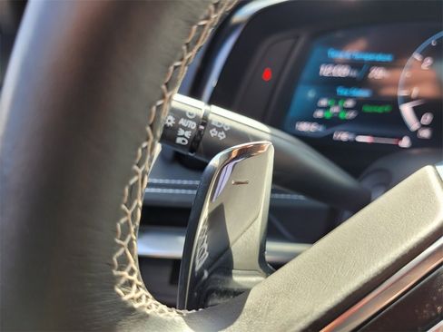 Certified 2025 Chevrolet Corvette Stingray Coupe w/ 1LT image 32