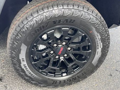 New 2026 GMC Canyon Elevation image 26