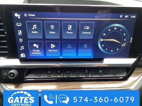 Used 2024 Chevrolet Silverado 1500 RST image 3