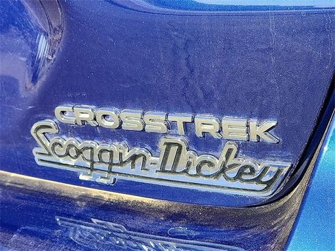 Certified 2025 Subaru Crosstrek 2.0i image 9