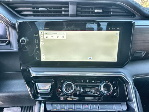 Certified 2025 GMC Sierra 1500 Denali Ultimate image 14