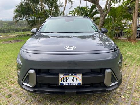 Certified 2025 Hyundai Kona SEL image 20