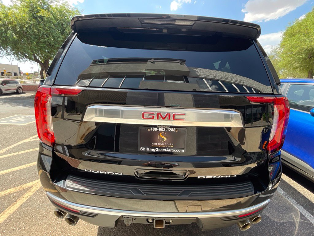 Used 2021 GMC Yukon XL Denali w/ Denali Premium Package AWD/4WD image 5
