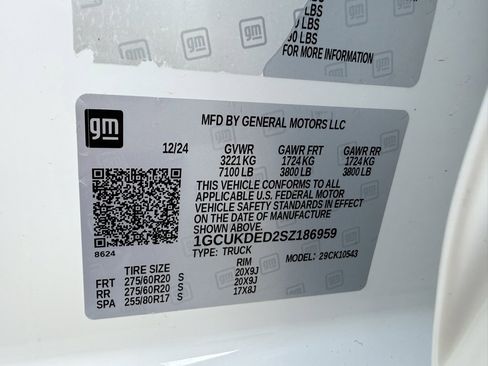 Used 2025 Chevrolet Silverado 1500 LT image 31