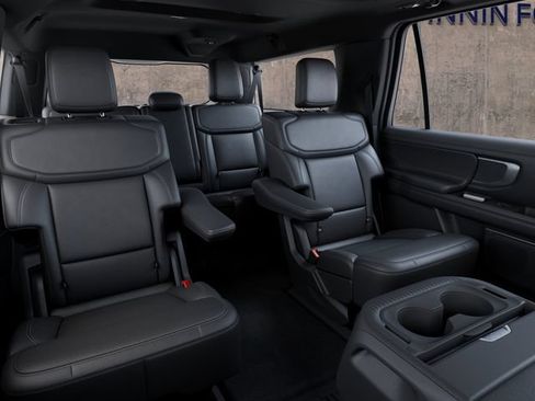 Used 2027 Ford Expedition Max Platinum w/ Stealth Appearance Package AWD/4WD image 11
