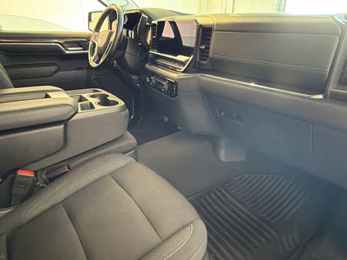 Used 2023 Chevrolet Silverado 1500 LT image 22