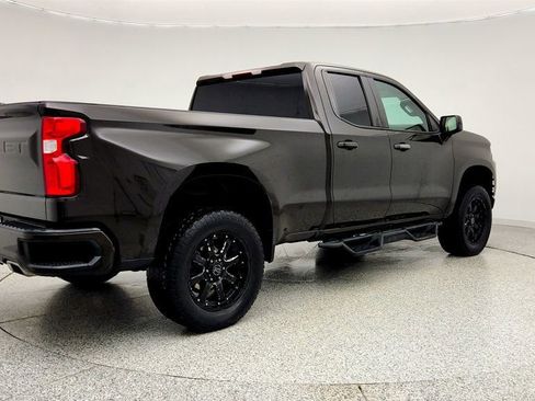 Used 2019 Chevrolet Silverado 1500 Custom w/ Custom Value Package image 5