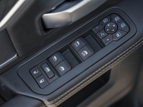 New 2026 RAM 2500 Big Horn image 38