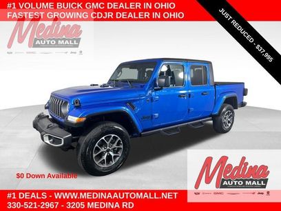 Used 2024 Jeep Gladiator Sport