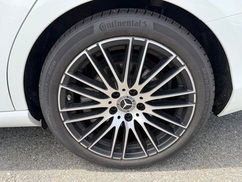 Used 2023 Mercedes-Benz C 300 4MATIC Sedan image 30