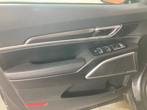 Used 2023 Kia Telluride S w/ S Sunroof Package image 11