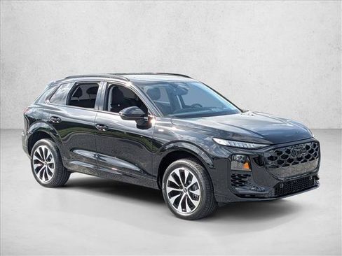 New 2026 Audi Q3 quattro 2.0T AWD/4WD image 5